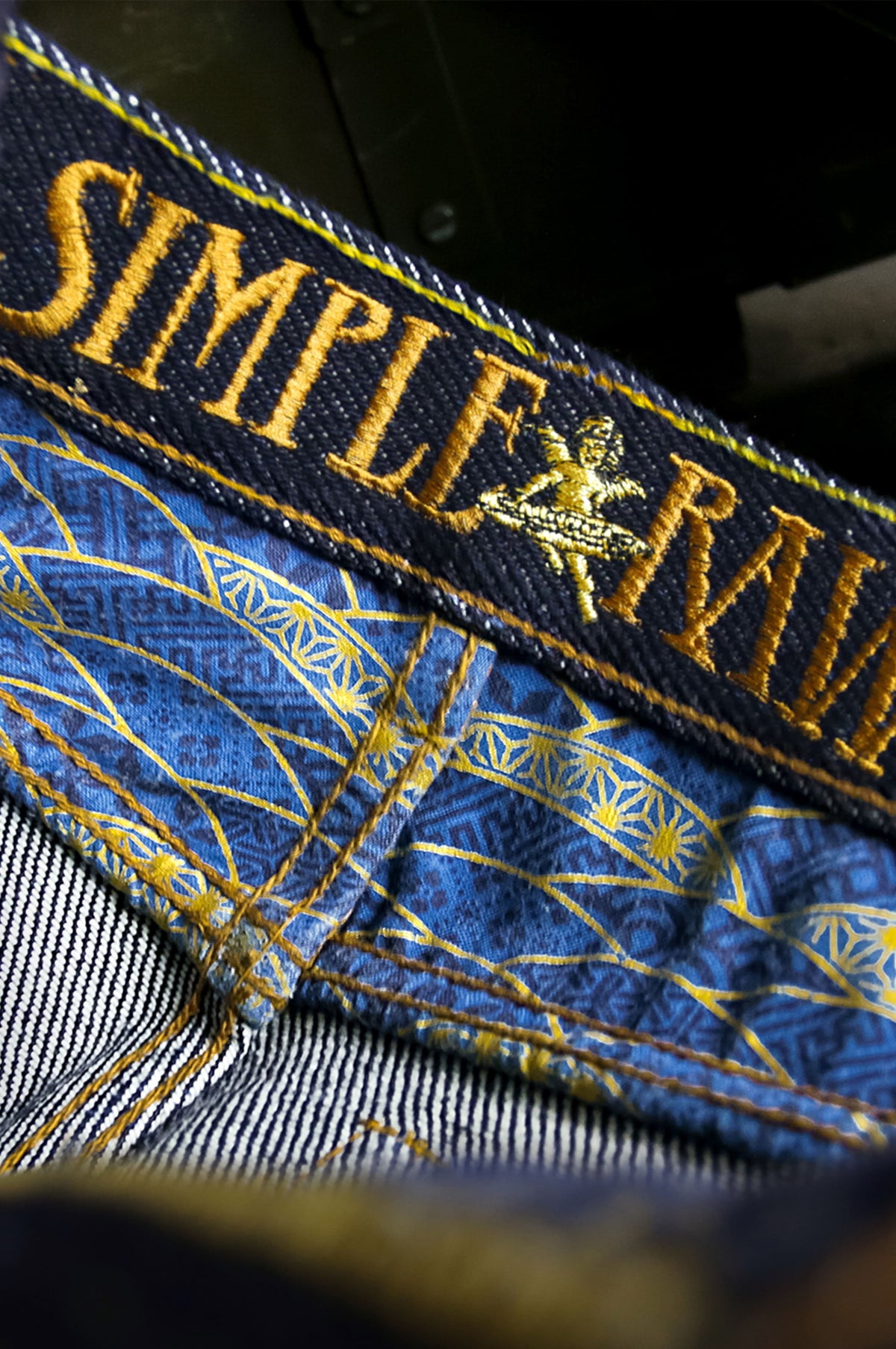 SS22 Gold Star 25oz.