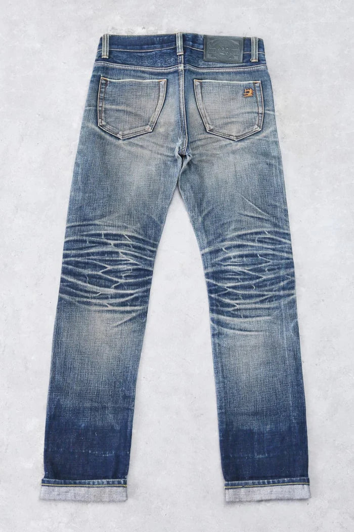 FT023-SK824